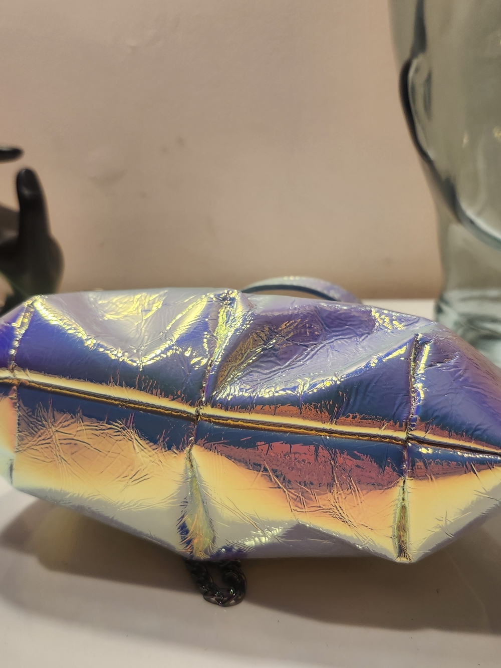 Vivienne Westwood BNIB Iridescent ORB Holographic- Bag - 2019 - Picture 5 of 16